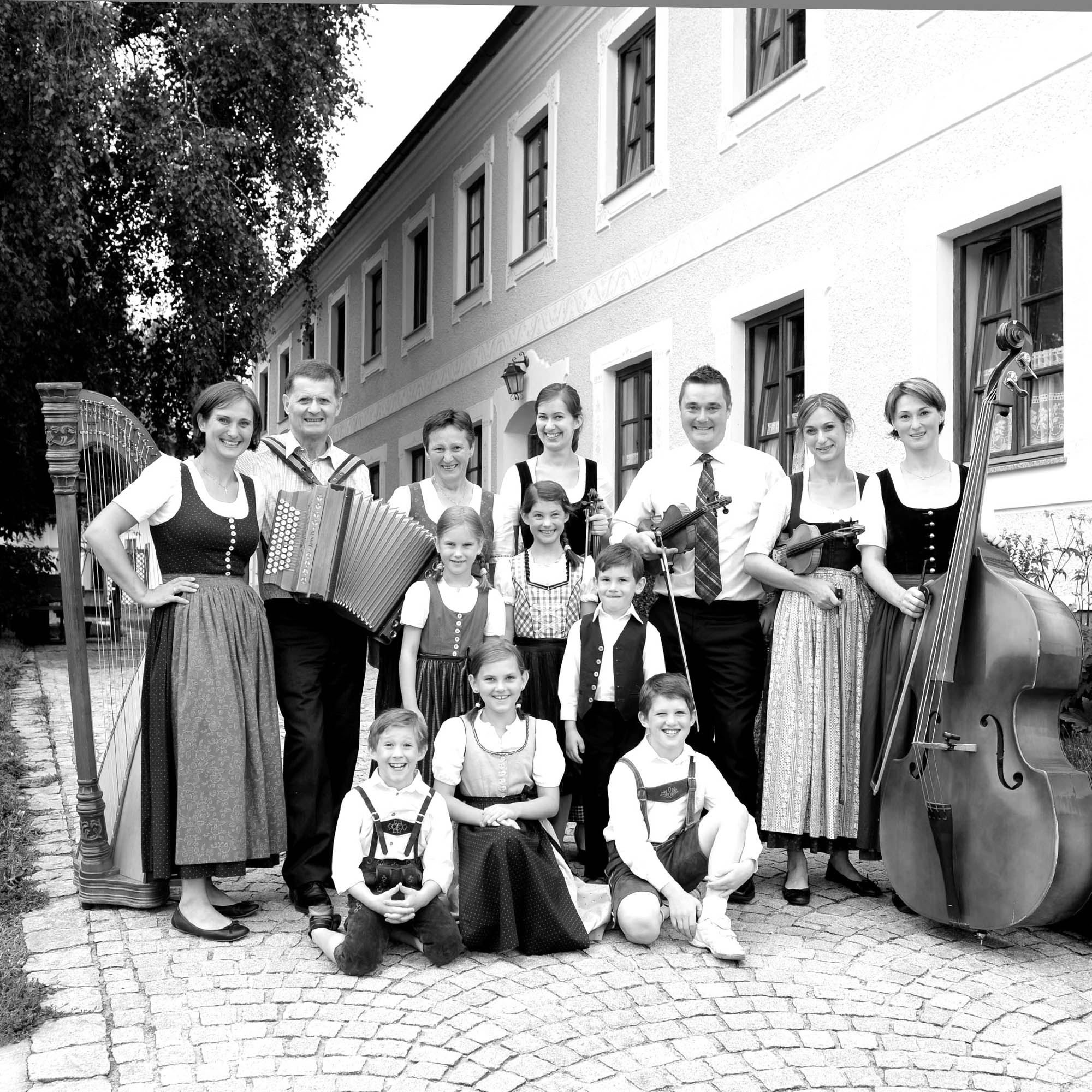 Bild zu Preisträger Familienmusik Zehetner